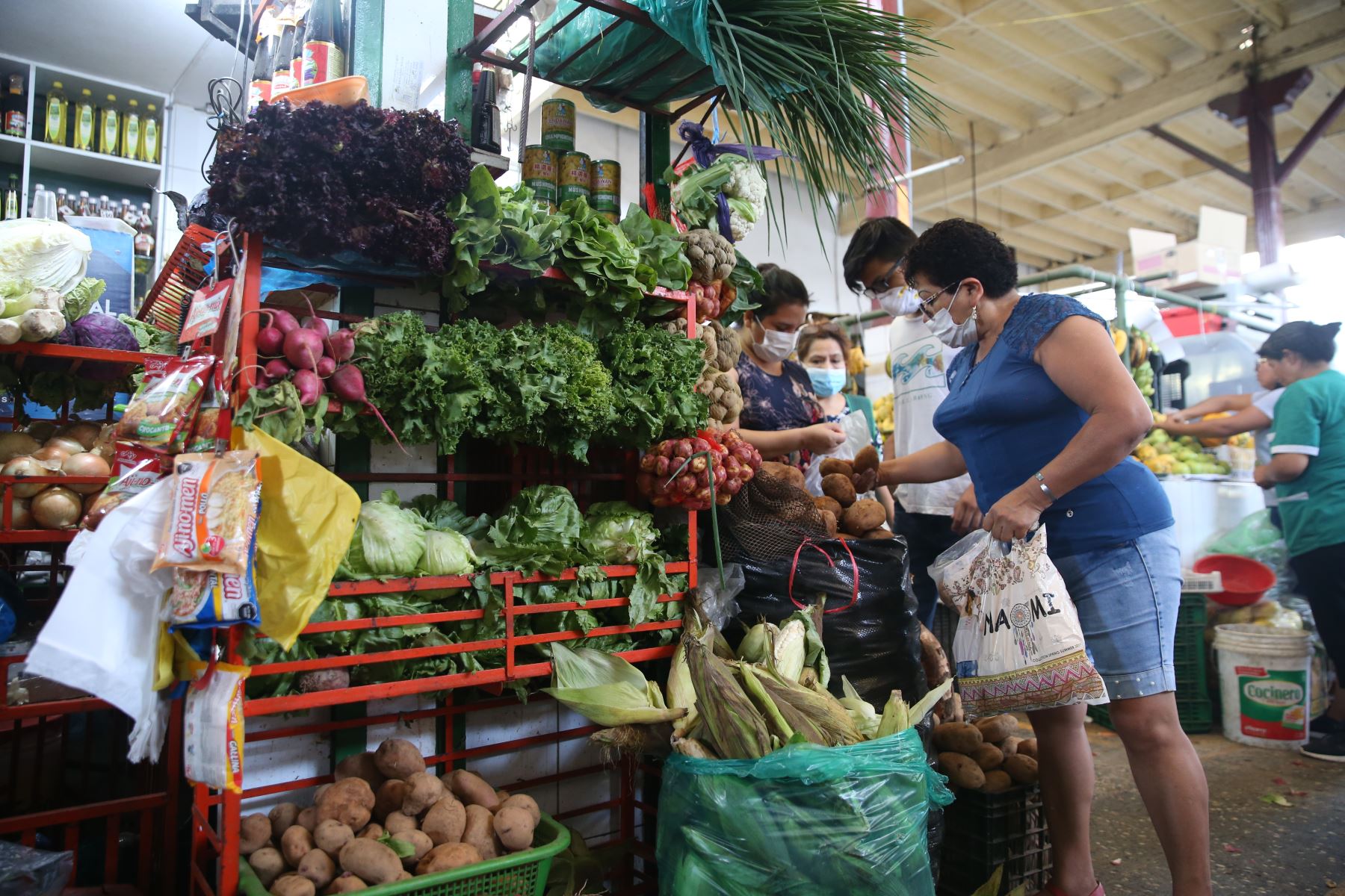 "Venezuela logró producir el 96% de los alimentos que consume", dice Delcy Rodríguez