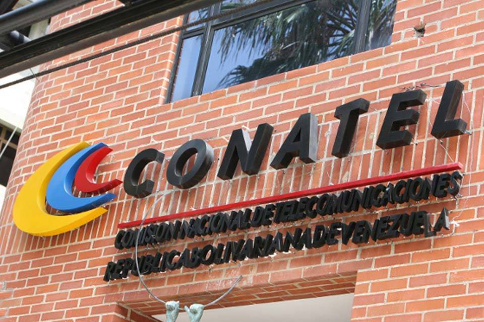 Conatel inicia investigación por "amenazas" a través de WhatsApp, Instagram y TikTok