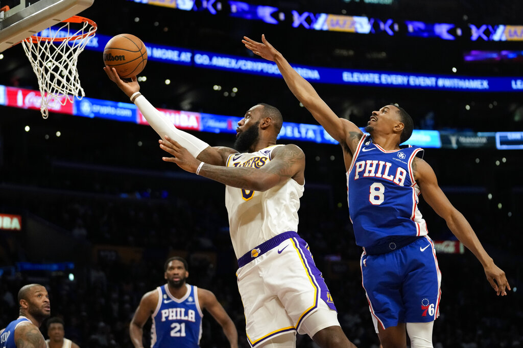 APTOPIX 76ers Lakers Basketball