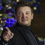 Jeremy Renner ha tenido dos cirugías tras accidente con quitanieves