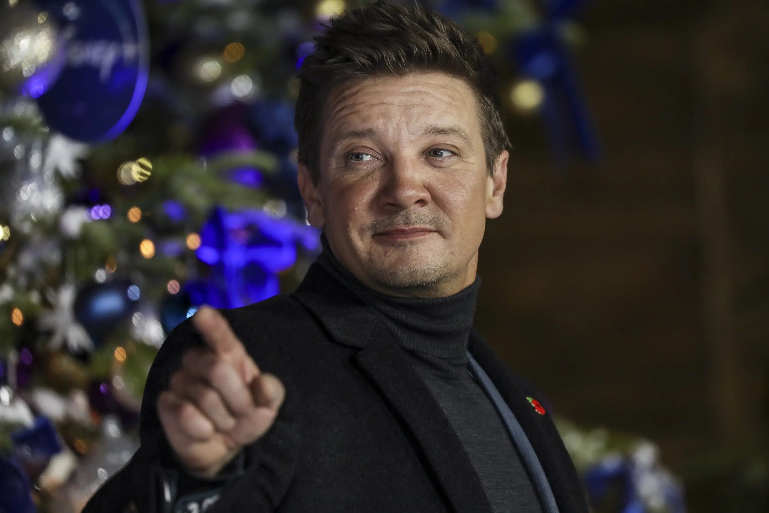 Jeremy Renner ha tenido dos cirugías tras accidente con quitanieves