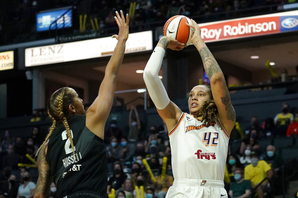 Mercedes Russell, Brittney Griner