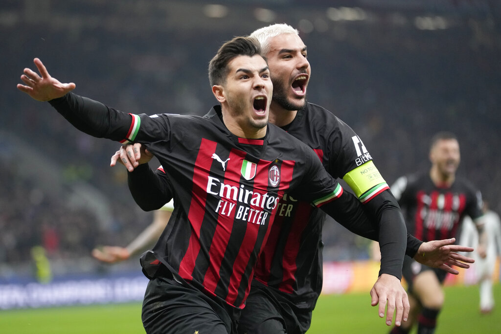 Brahim Díaz con su único gol encabezó celebración de jugadores del Milan en partido de la Champions