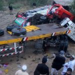 A menos 17 muertos por choque entre autobús y camión en Pakistán