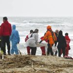 Al menos 30 migrantes fallecidos en naufragio en la costa de Italia