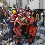 Nuevos rescates en Turquía mientras se acaba el tiempo tras una semana del terremoto