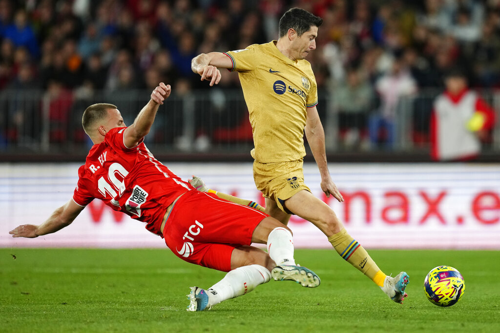 ROBERT LEWANDOWSKI