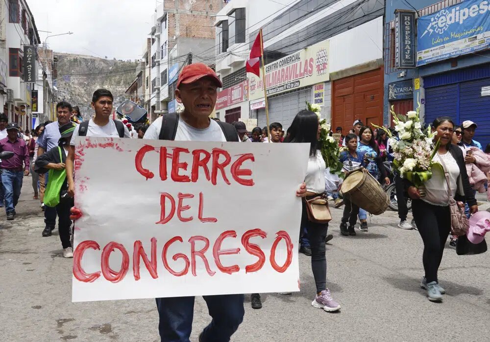 Encuesta revela que el 91 % de los peruanos desaprueba al Congreso