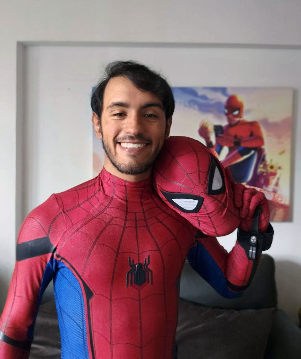 Óscar Olivares pondrá el acento venezolano a Spiderman en su nueva película