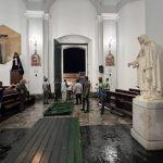 Fuertes vientos derribaron una de las puertas de la Catedral de Ciudad Bolívar