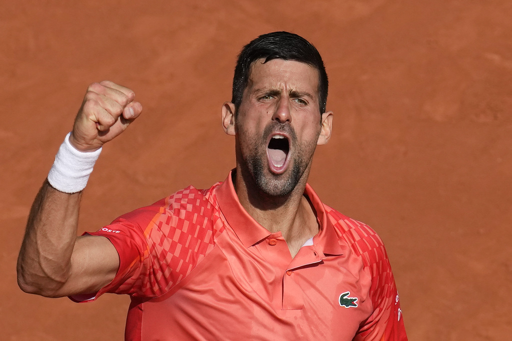 Djokovic vence a Alcaraz en semifinales del Abierto de Francia