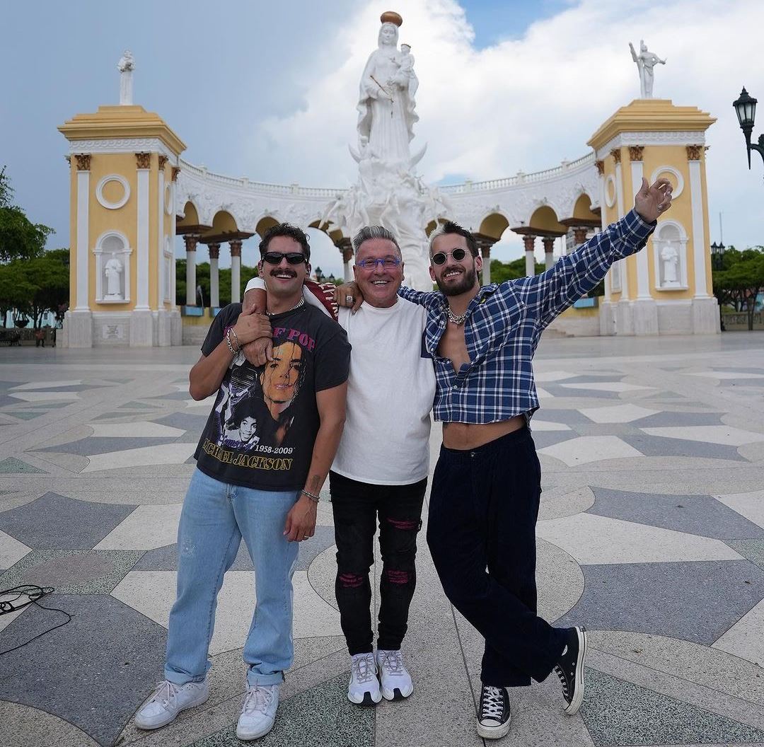 Ricardo Montaner, Mau y Ricky- Ricardo Montaner