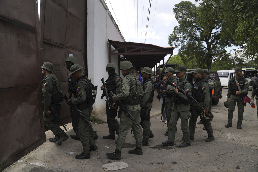 GNB, FANB y Cicpc mantienen búsqueda de fugados de Tocorón