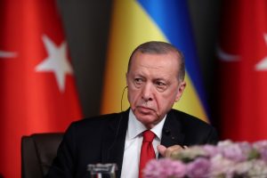 Erdogan alerta que uso de misiles estadounidenses contra Rusia podría llevar "a una guerra mayor"