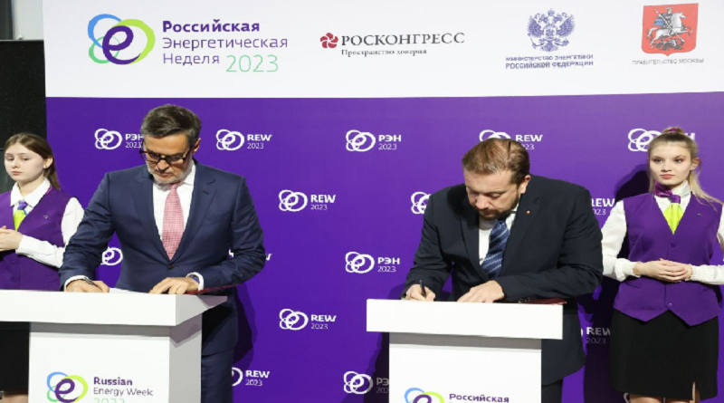 Venezuela y Rusia firman acuerdo para "impulsar sectores estratégicos"