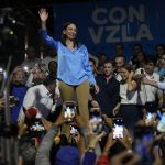 Elección presidencial perdería “legitimidad” si no participa María Corina Machado, dice la HRW