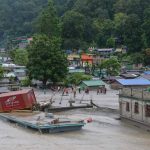 Inundaciones repentinas dejan 14 muertos y 100 desaparecidos en noreste de India