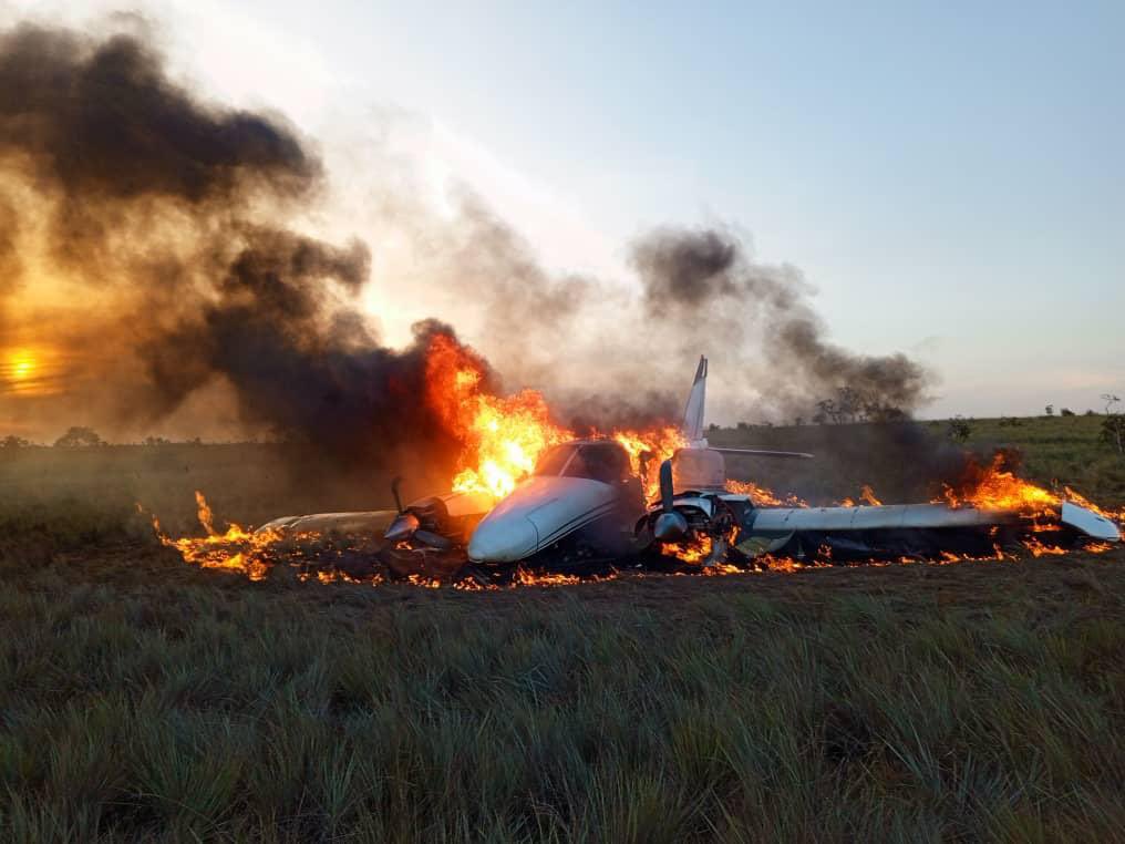 FANB destruye dos aeronaves presuntamente usadas para el narcotráfico