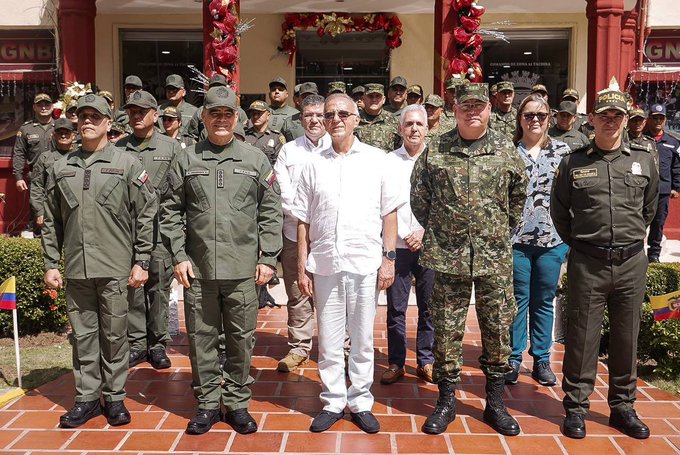 colombia y venezuela Foto: Padrino López vía X