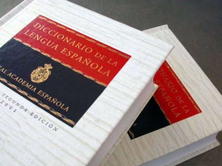 ‘Perreo’, ‘no binario’ y ‘cookie’, algunas de las nuevas palabras del Diccionario de la RAE