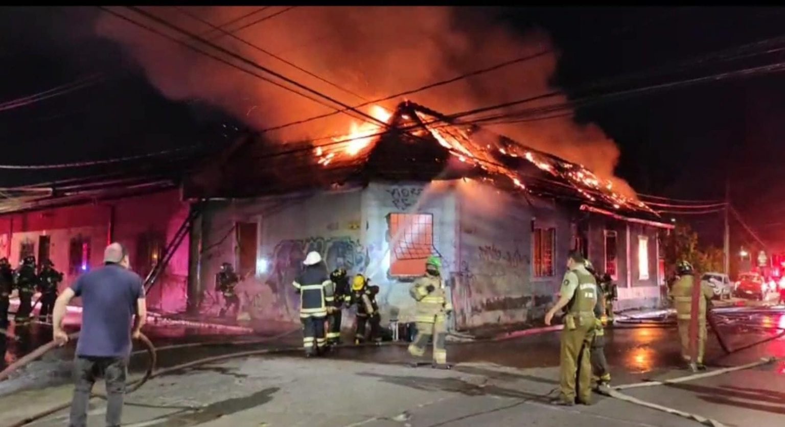 Chile | Al menos 15 casas afectadas por incendio en Valparaíso