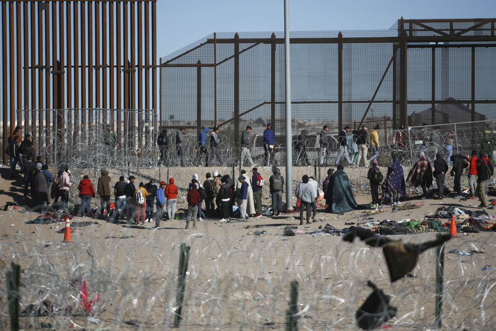 EEUU y México discutirán en enero acciones para enfrentar el creciente flujo de migrantes