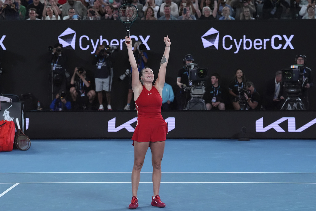 Sabalenka retiene la corona en el Abierto de Australia tras batir a Zheng en la final