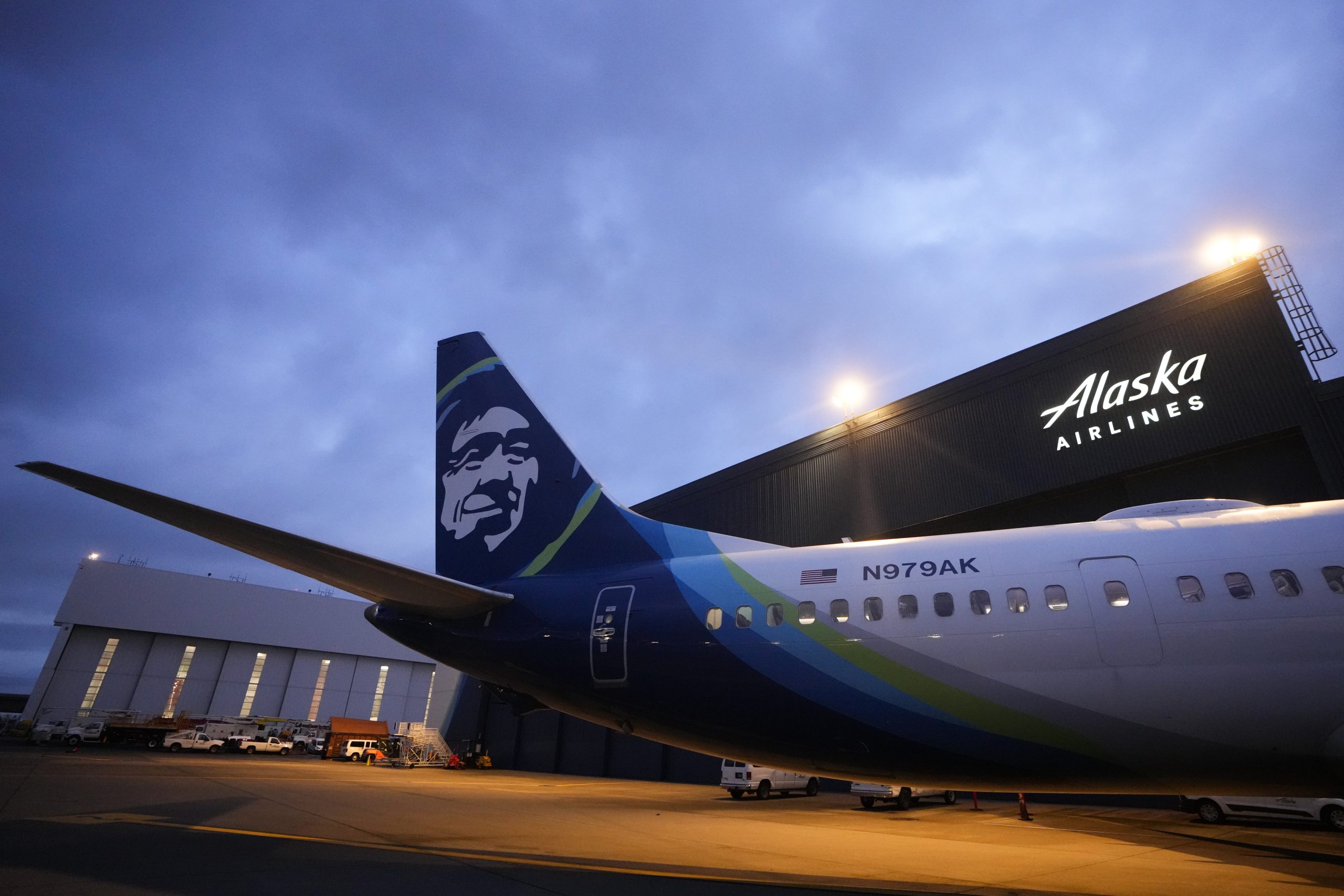 Aviones Boeing 737 Max 9 de Alaska Airlines vuelven a volar foto AP.