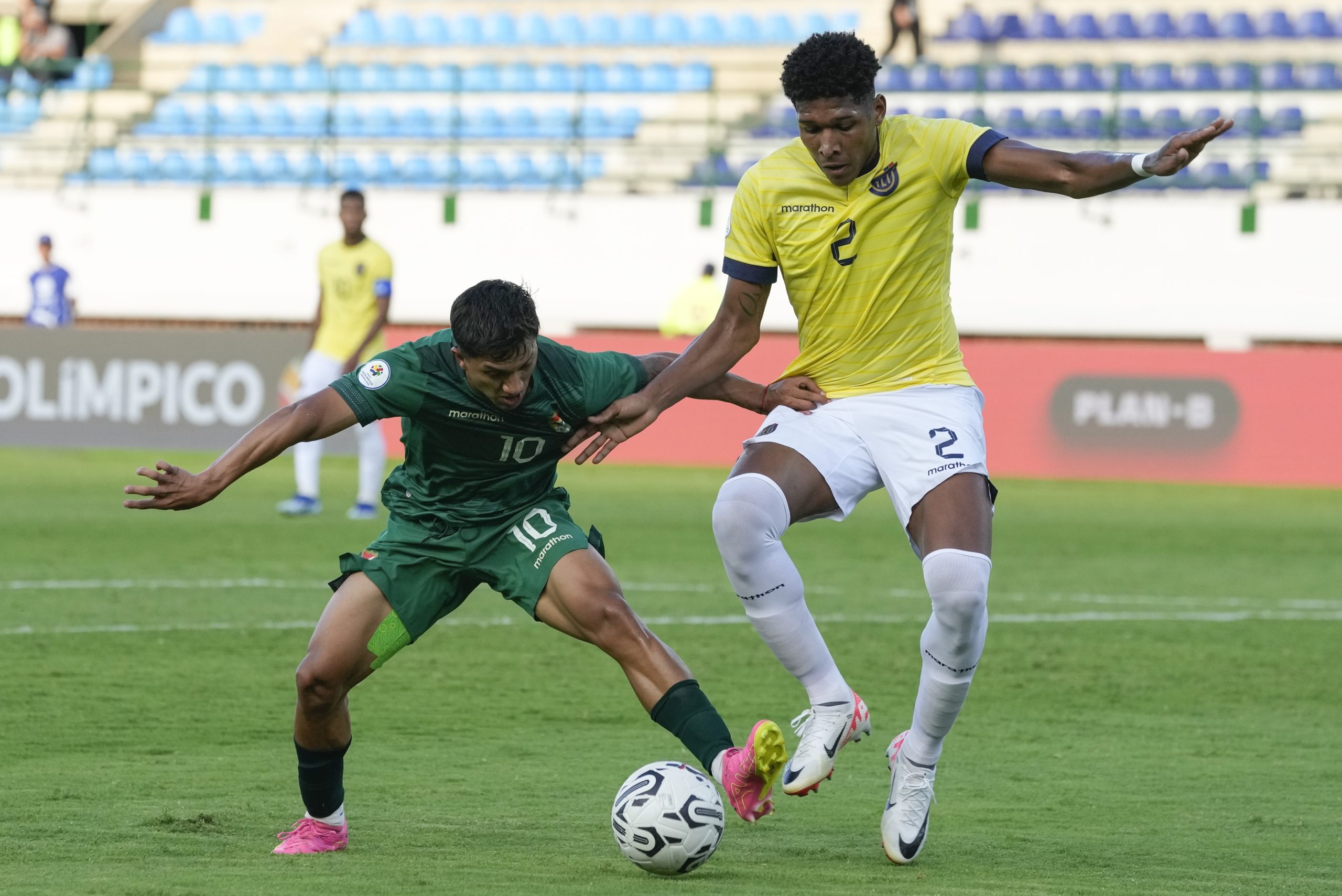 Ecuador vence a Bolivia y es líder del Grupo A. Brasil gana y deja herida de muerte a Colombia foto ap