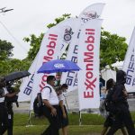 ExxonMobil explorará por petróleo y gas en área disputada frente a costas sudamericanas foto AP.