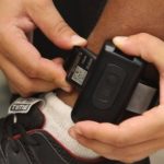 Maduro instruye implementar el uso de brazaletes electrónicos por delitos menores en el país