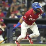 Dominicana gana duelo crucial a Curazao y está en semifinales de la Serie del Caribe foto AP