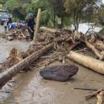 Al menos 26 muertos y 11 desaparecidos tras inundaciones y deslaves en Sumatra, Indonesia