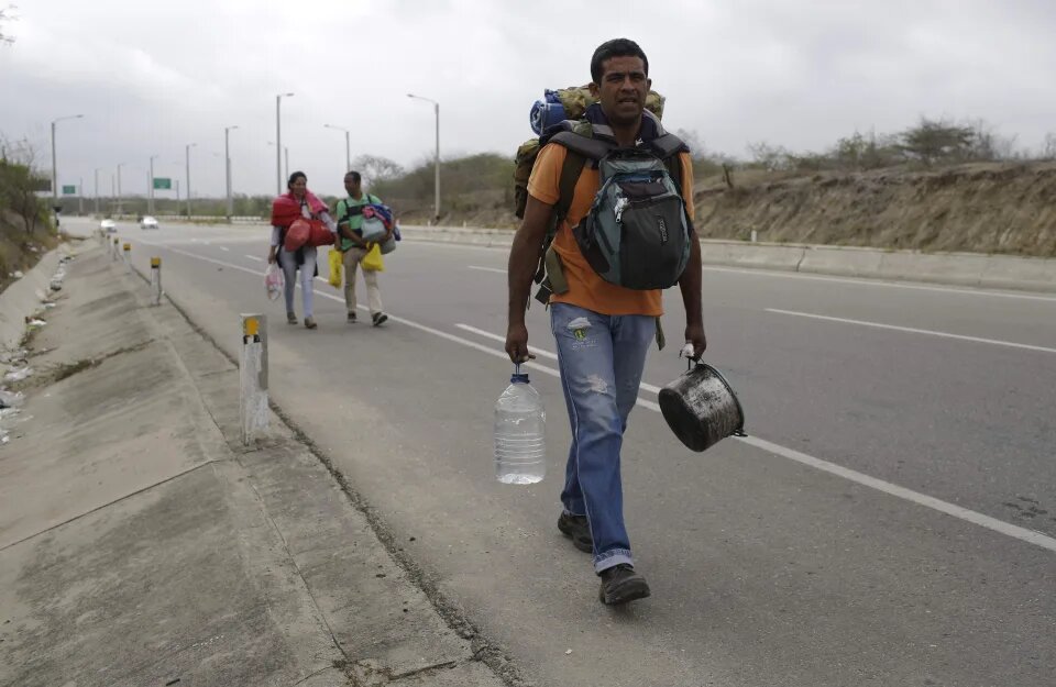 Colombia | Migrantes venezolanos vuelven a las vías de Norte de Santander