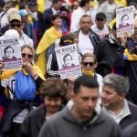 Miles de opositores protestan en Colombia contra el gobierno de Gustavo Petro foto ap