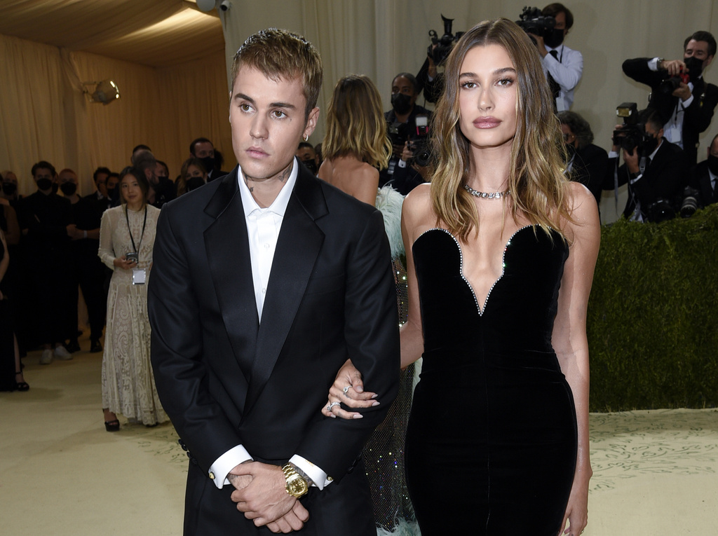 Justin y Hailey Bieber esperan su primer bebé y renuevan sus votos