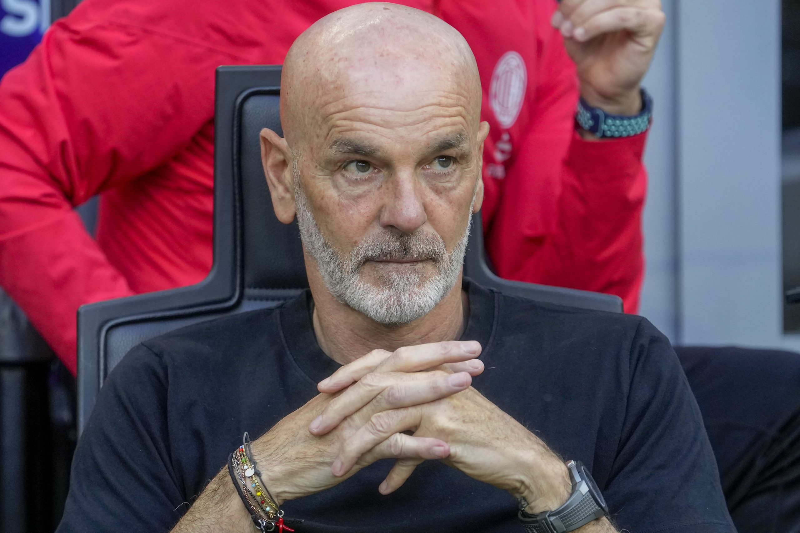 Stefano Pioli dejará al AC Milan tras casi cinco años y un título de liga en el 2022 foto ap