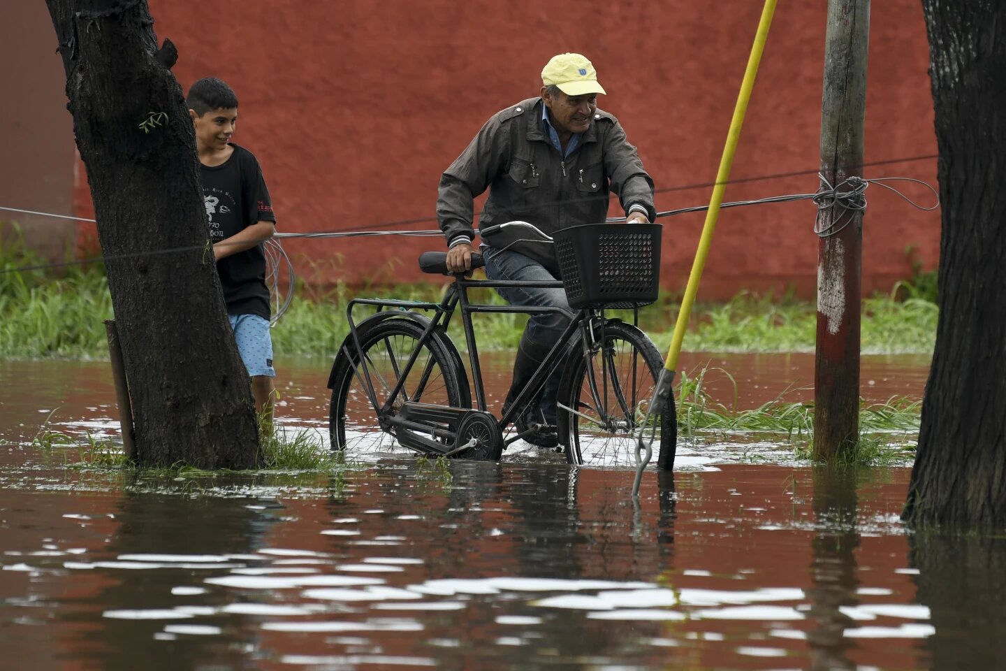 Inundaciones en Brasil impactan en Argentina: más de 560 evacuados en localidad de Concordia