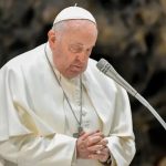 Papa Francisco en la última audiencia general del año: "No olvidemos a los pueblos que sufren por la guerra"