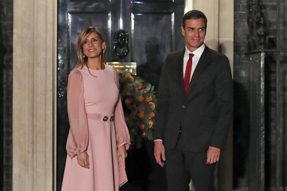 Corte española cita a la esposa del presidente del gobierno a declarar en caso de corrupción