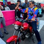 Maduro declara las motopiruetas como deporte nacional