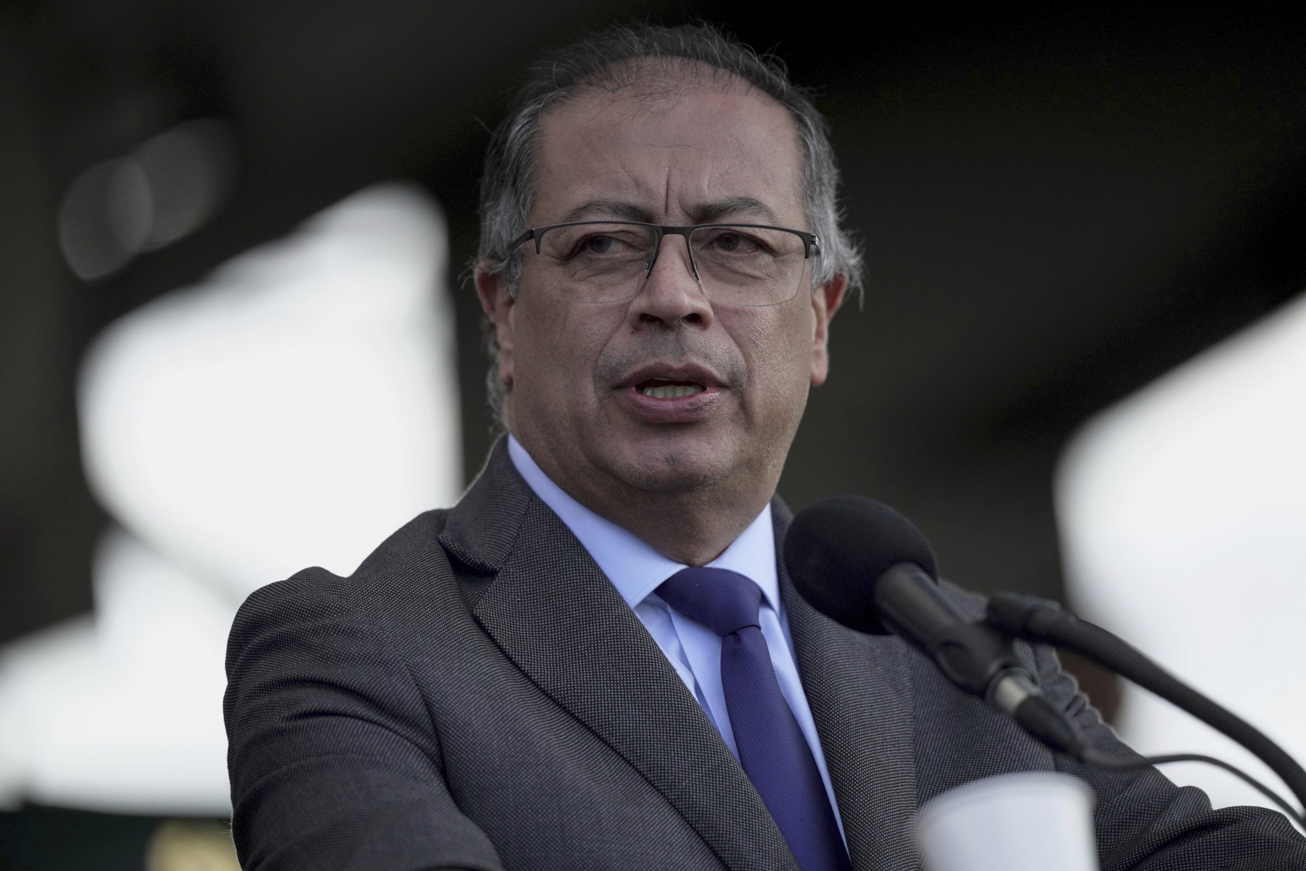 Gustavo Petro: Maduro y la oposición deben buscar un acuerdo para evitar el éxodo