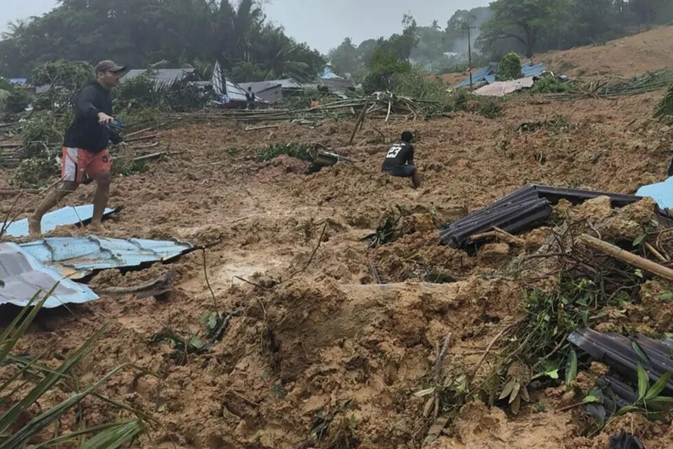 Al menos 11 muertos y 19 desaparecidos en alud provocado por la lluvia en mina ilegal de Indonesia