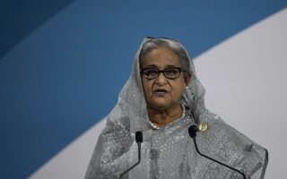 Tribunal de Bangladesh emite una orden de arresto contra la exprimera ministra Sheikh Hasina por la muerte de manifestantes