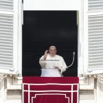 El papa Francisco cancela audiencias por "gripe leve" antes de un nuevo viaje