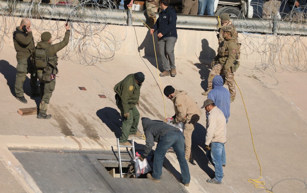 Hallan un túnel clandestino en la frontera entre México y Texas se cree que era para traficar inmigrantes foto AFP