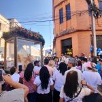 La Divina Pastora hizo su tradicional parada en El Informador antes de llegar a la iglesia San José