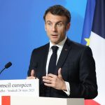 Macron ve posible una tregua entre Ucrania y Rusia en "semanas" pero avisa de que requiere garantías