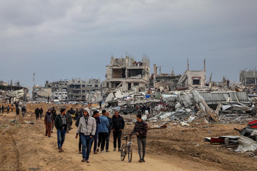Al menos 16 muertos en bombardeo israelí contra una clínica de la UNRWA en Gaza