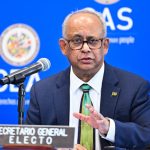 La OEA elige al ministro de Exteriores de Surinam como su nuevo secretario general